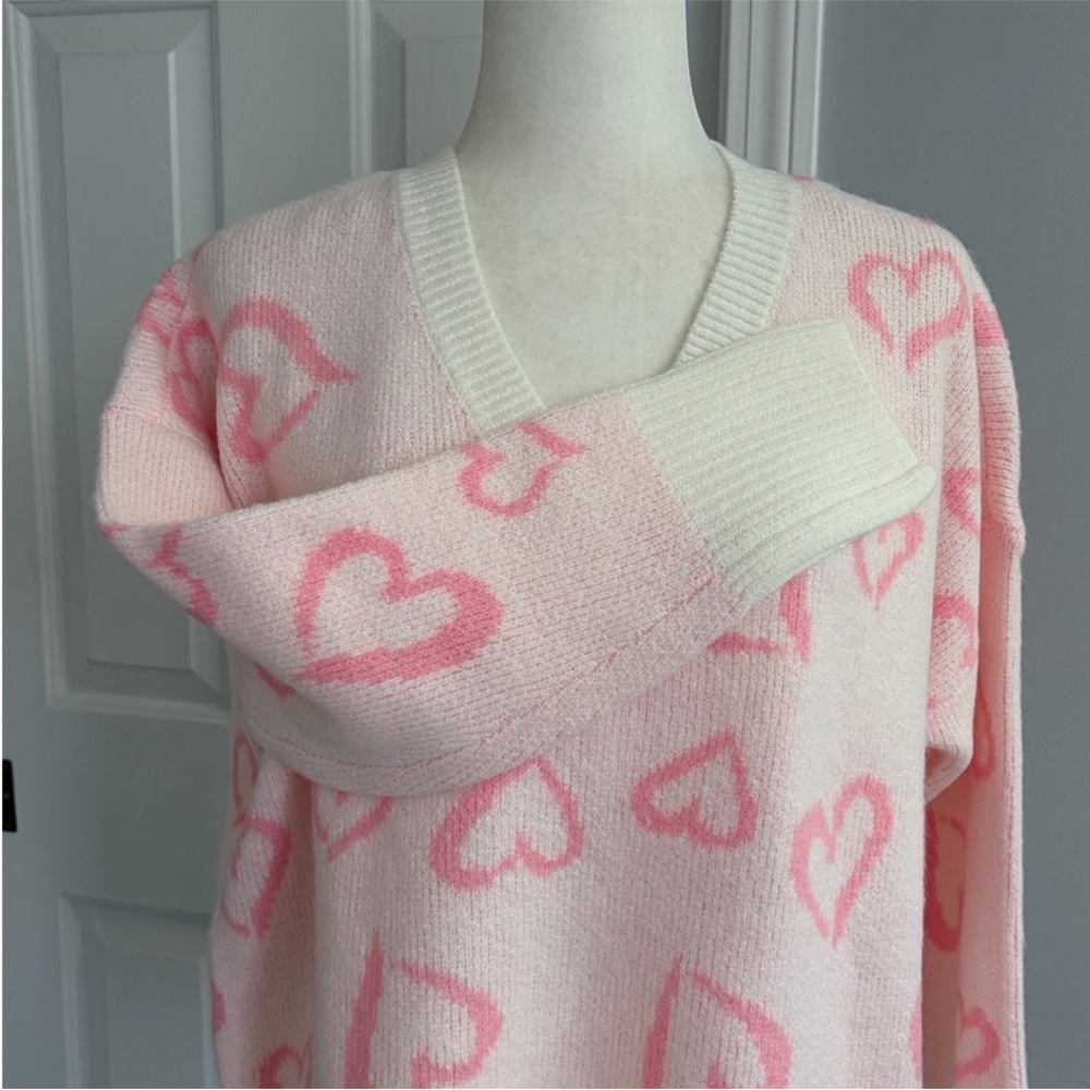 CeCe Pink Heart V-Neck Sweater Size S